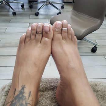 Happiness Nails - Pedicure and massage gel treatment - Nail Salons Near Me - Barstow, California