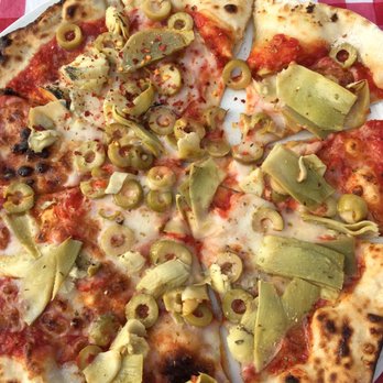TerraCello Winery - Artichoke pizza - Pizza Near Me - Prince Edward, Ontario TerraCello Winery - Artichoke pizza - Pizza Near Me - Prince Edward, Ontario