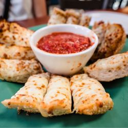 Billy Q's - Garlic Cheese Bread. (Faint garlic  taste).  Shot on 17-24mm f2.8