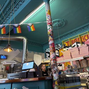 Civerinos - Interior - Pizza Near Me - Edinburgh, EDH Civerinos - Interior - Pizza Near Me - Edinburgh, EDH