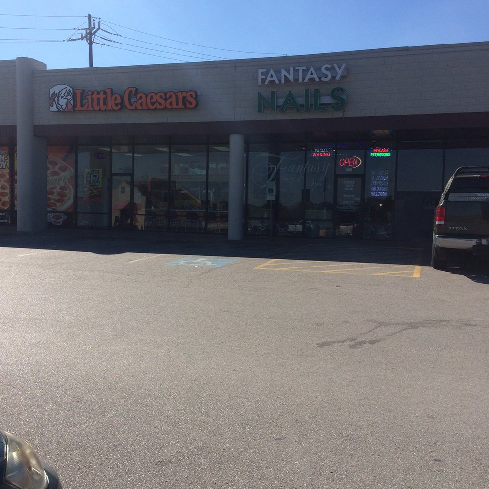 Fantasy Nail - The salon is probably often overlooked! It's so close to everything Huntsville and you will not be disappointed - Nail Salons Near Me - Huntsville, Texas