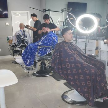 Fade LA Barber Shop 2 - Clean - Barbers Near Me - North Hollywood, California Fade LA Barber Shop 2 - Clean - Barbers Near Me - North Hollywood, California