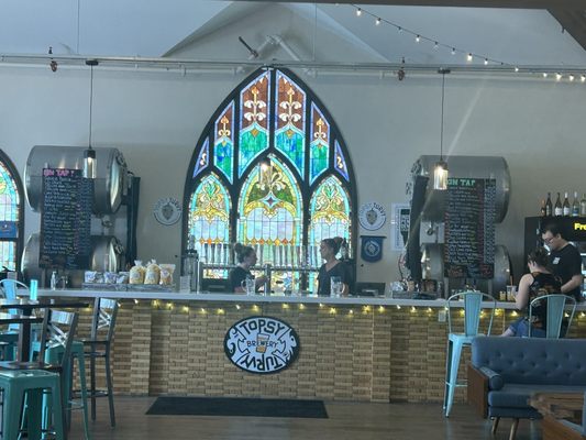Topsy Turvy Brewery by null