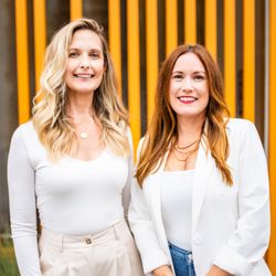 Shinebright - Career coaches, Shannon Philip and Meike Hennon in Culver City, helping clients find career clarity. Schedule a complimentary consultation.