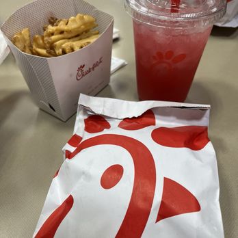 Chick-fil-A - Fast Food Near Me - Jacksonville, North Carolina