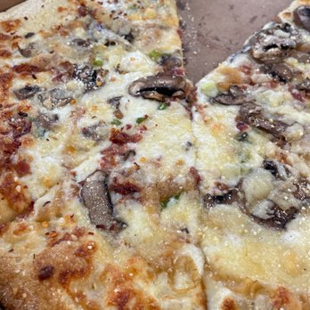 Fralo's - Pizza Near Me - San Antonio, Texas