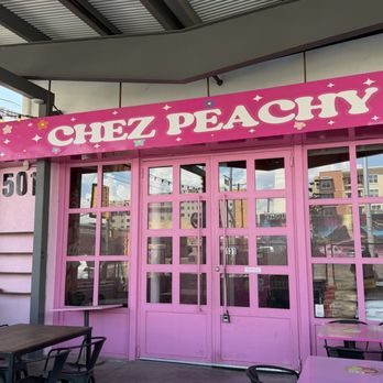 Chez Peachy - The entrance - Custom Cakes Near Me - Tucson, Arizona Chez Peachy - The entrance - Custom Cakes Near Me - Tucson, Arizona