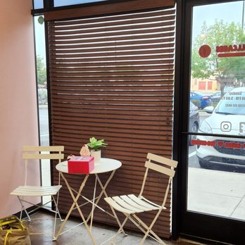 Smallcakes San Antonio - cafe tables - Bakeries Near Me - San Antonio, Texas Smallcakes San Antonio - cafe tables - Bakeries Near Me - San Antonio, Texas