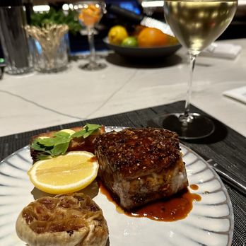 Navy Blue - Swordfish au poivre - Seafood Near Me - Houston, Texas