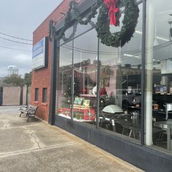 Pensacola Hardware - Outside