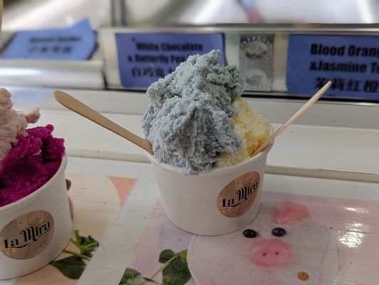 La Mira Gelateria by null