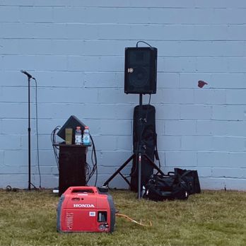 South Shore Taco Guy - a man playing a guitar - Mexican Near Me - Hull, Massachusetts South Shore Taco Guy - a man playing a guitar - Mexican Near Me - Hull, Massachusetts