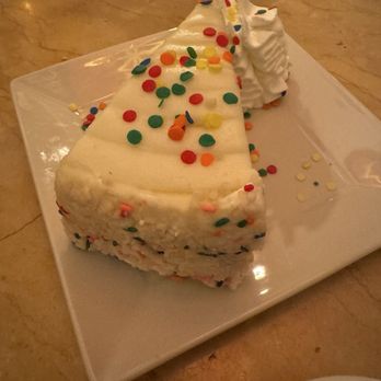 The Cheesecake Factory - Birthday cheesecake - Desserts Near Me - Honolulu, Hawaii The Cheesecake Factory - Birthday cheesecake - Desserts Near Me - Honolulu, Hawaii