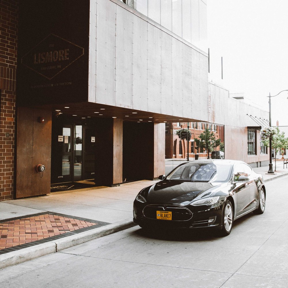 GREEN FLEET Updated September 2024 Eau Claire, Wisconsin Airport Shuttles Phone Number