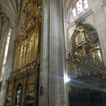 Catedral de Segovia - Local Flavor Near Me - Segovia, SG
