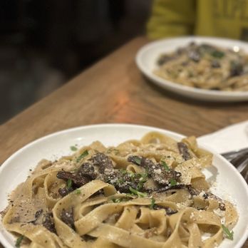 Forma Pasta Factory - Fettuccine Funghi - Pasta Shops Near Me - Brooklyn, New York Forma Pasta Factory - Fettuccine Funghi - Pasta Shops Near Me - Brooklyn, New York