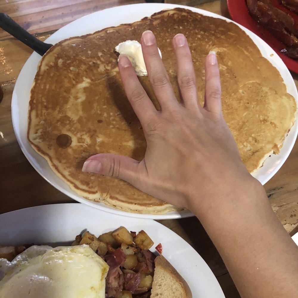 Billy Gail's - Giant pancakes - American Near Me - Branson, Missouri Billy Gail's - Giant pancakes - American Near Me - Branson, Missouri
