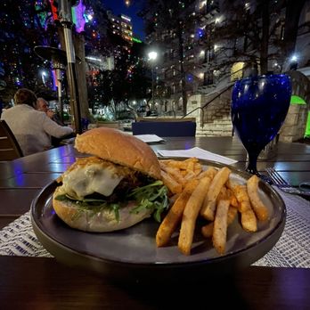 Ostra - New American Near Me - San Antonio, Texas