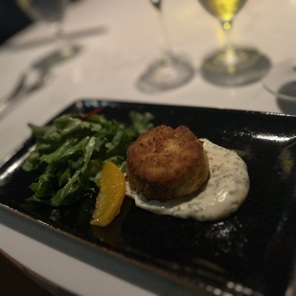 Ramsay's Kitchen - Crab cake - New American Near Me - Las Vegas, Nevada Ramsay's Kitchen - Crab cake - New American Near Me - Las Vegas, Nevada
