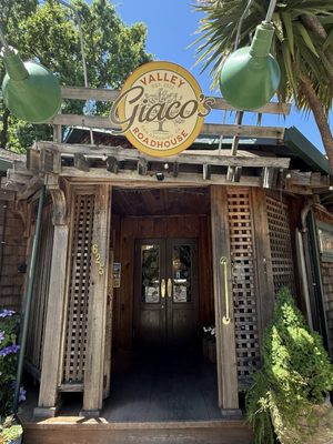 Giaco's Valley Roadhouse by null