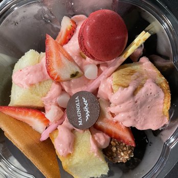 Sisters Thai  - Honey toast with strawberry pocky - Thai Near Me - Alexandria, Virginia