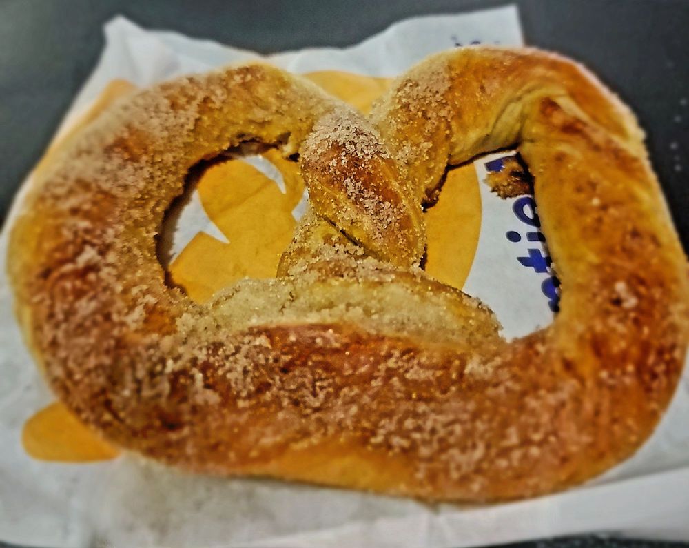 Auntie Anne's Pretzels Logo