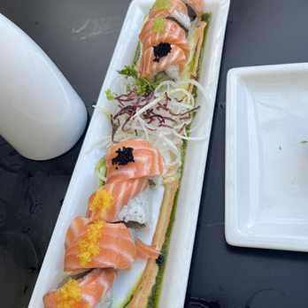 Arigato Sushi - Pacific Rim - Japanese Near Me - Santa Barbara, California