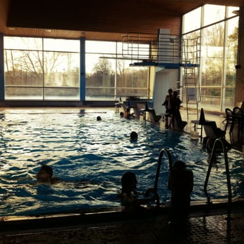 Frei- und Hallenbad Ohlsdorf - Swimming Pools Near Me - Hamburg, HH Frei- und Hallenbad Ohlsdorf - Swimming Pools Near Me - Hamburg, HH