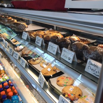 'Wich Day - Pastry, croissant, scones and muffins and chocolate chip cookies - Sandwiches Near Me - Fairfield, Connecticut