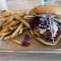 Das Frik'n Burger, a ton of flavor