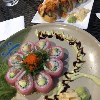 Kusshi - Tasteful Art - cherry blossom roll and Phoenix roll - Sushi Bars Near Me - Bethesda, Maryland Kusshi - Tasteful Art - cherry blossom roll and Phoenix roll - Sushi Bars Near Me - Bethesda, Maryland