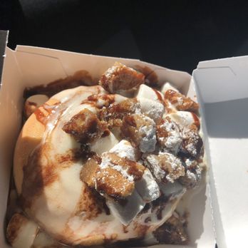 Cinnaholic - S'mores Cinnabon - Desserts Near Me - Atlanta, Georgia Cinnaholic - S'mores Cinnabon - Desserts Near Me - Atlanta, Georgia