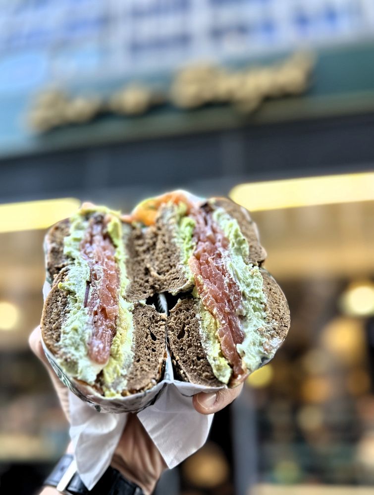 Ess-a-Bagel