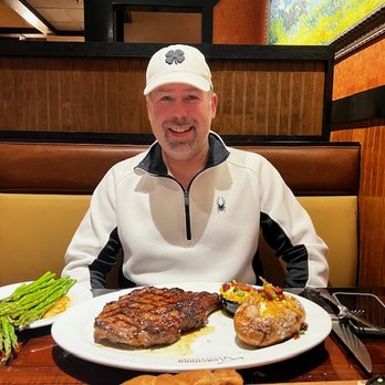 LongHorn Steakhouse - Happy birthday guy :) Outlaw Ribeye - Steakhouses Near Me - Cold Spring, Kentucky LongHorn Steakhouse - Happy birthday guy :) Outlaw Ribeye - Steakhouses Near Me - Cold Spring, Kentucky