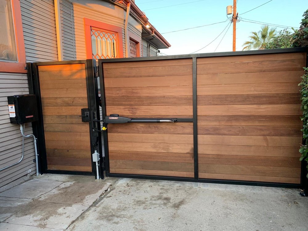 ACCESS GARAGE DOOR & GATES Updated June 2024 40 Photos Los Angeles, California Fences