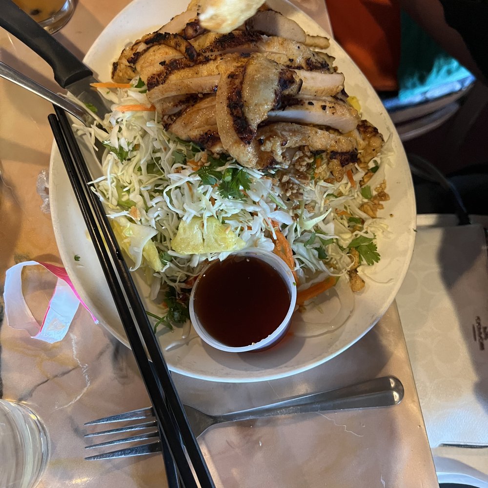 Chez Thuy Restaurant - Chicken with cabbage - Vietnamese Near Me - Boulder, Colorado Chez Thuy Restaurant - Chicken with cabbage - Vietnamese Near Me - Boulder, Colorado