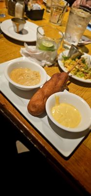 Damon's Steak House by null
