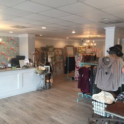 Entourage Clothing & Gifts