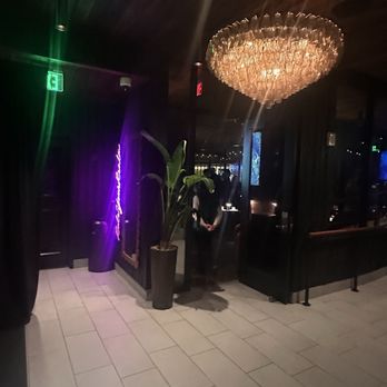 Realm Rooftop Bar & Lounge - Entrance - Lounges Near Me - Washington, DC, District of Columbia Realm Rooftop Bar & Lounge - Entrance - Lounges Near Me - Washington, DC, District of Columbia