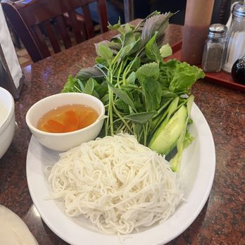 Thien Long - Thin noodles, cucumbers, mint, lettuce - Vietnamese Near Me - San Jose, California Thien Long - Thin noodles, cucumbers, mint, lettuce - Vietnamese Near Me - San Jose, California
