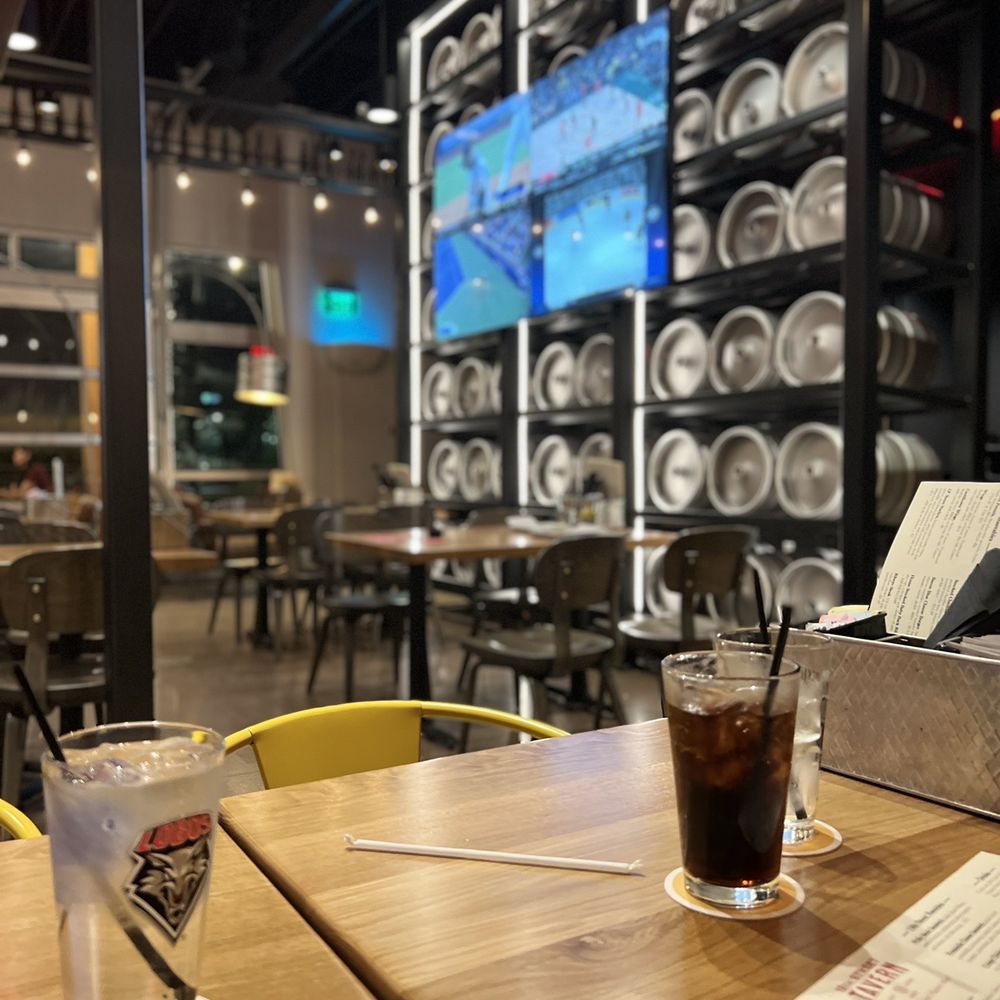 12th Street Tavern - Interior - Sports Bars Near Me - Albuquerque, New Mexico