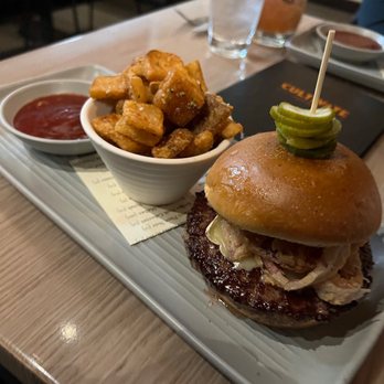 Cultivate Craft Kitchen - Burger - New American Near Me - Draper, Utah