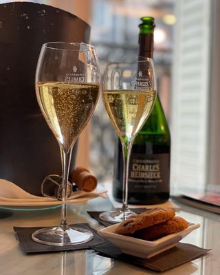 Hotel Vernet, Champs - Élysées by null