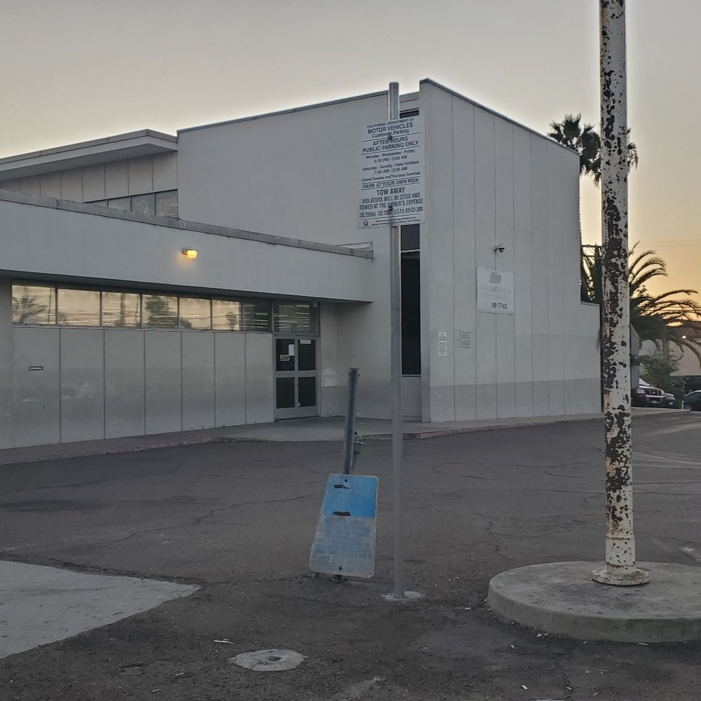 DMV - Parking lot - Departments of Motor Vehicles Near Me - San Diego, California DMV - Parking lot - Departments of Motor Vehicles Near Me - San Diego, California
