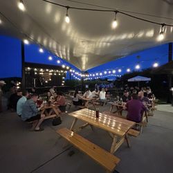 Barrel Head - Outdoor patio