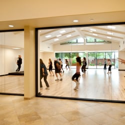 Arrillaga Family Recreation Center - Jazzercize in the Maple Room