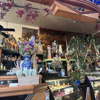 Tower Cafe - Bar/pie area. - Breakfast & Brunch Near Me - Sacramento, California Tower Cafe - Bar/pie area. - Breakfast & Brunch Near Me - Sacramento, California