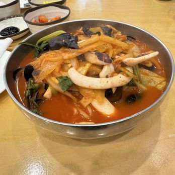 333 Jjamppong - Jjamppong - Korean Near Me - Palisades Park, New Jersey