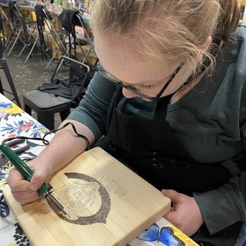 Tipsy Paint - Paint & Sip Near Me - Glenview, Illinois