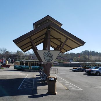 Fun Time Trolley - Main station - Public Transportation Near Me - Pigeon Forge, Tennessee Fun Time Trolley - Main station - Public Transportation Near Me - Pigeon Forge, Tennessee
